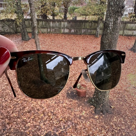 Ray-Ban Brown Sunglasses Classic Clubmaster - Picture 1 of 7